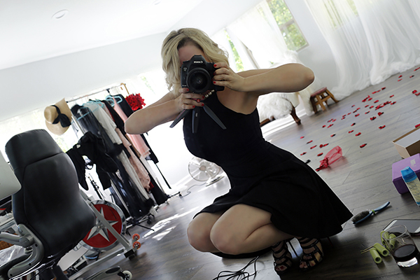 Your personal escort photographer, Megan Love